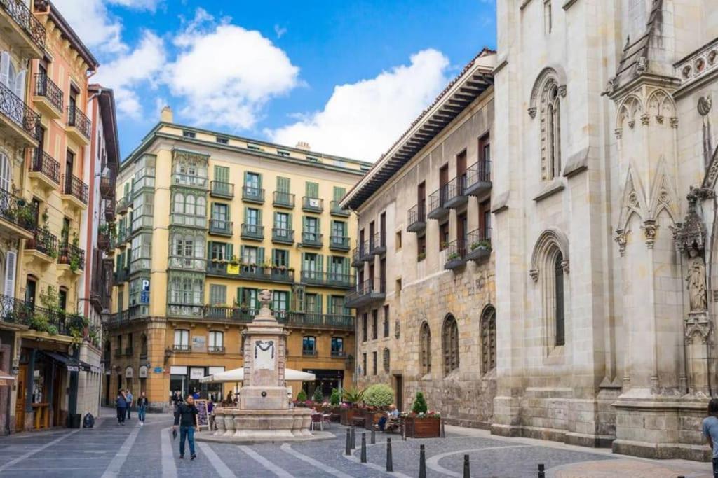 Cultura Y Gastronomia En El Casco Viejo Apartment Bilbao Exterior photo